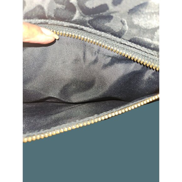 Michael Kors Kelsey Leopard Nylon Tote Shoulder Bag - Picture 12 of 16